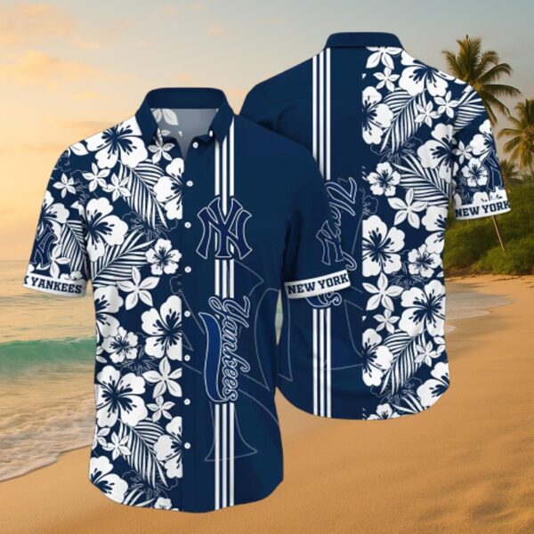 New York Yankees MLB Tropical Hibiscus Hawaiian Shirt