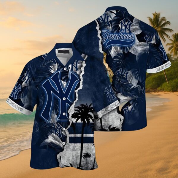 New York Yankees Ripped Tropical Hawaiian Shirt