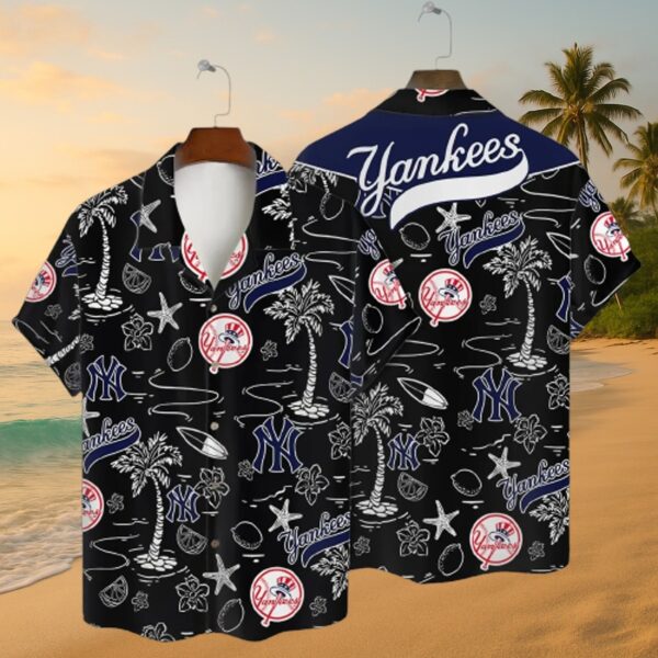 Yankees Black Tropical Print Hawaiian Shirt MLB